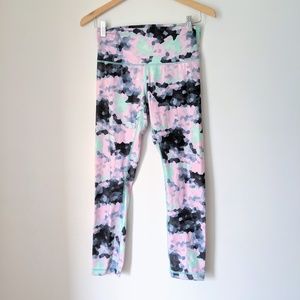 Lululemon Athletica Cropped Leggings